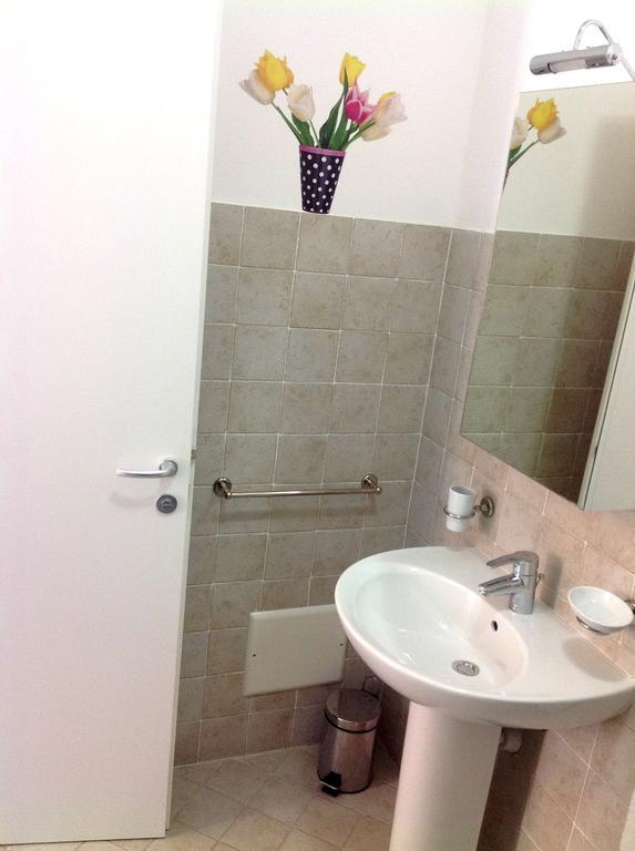 Guest house Ai Giardini -vicino Ospedale Borgo Trento E Centro Storico