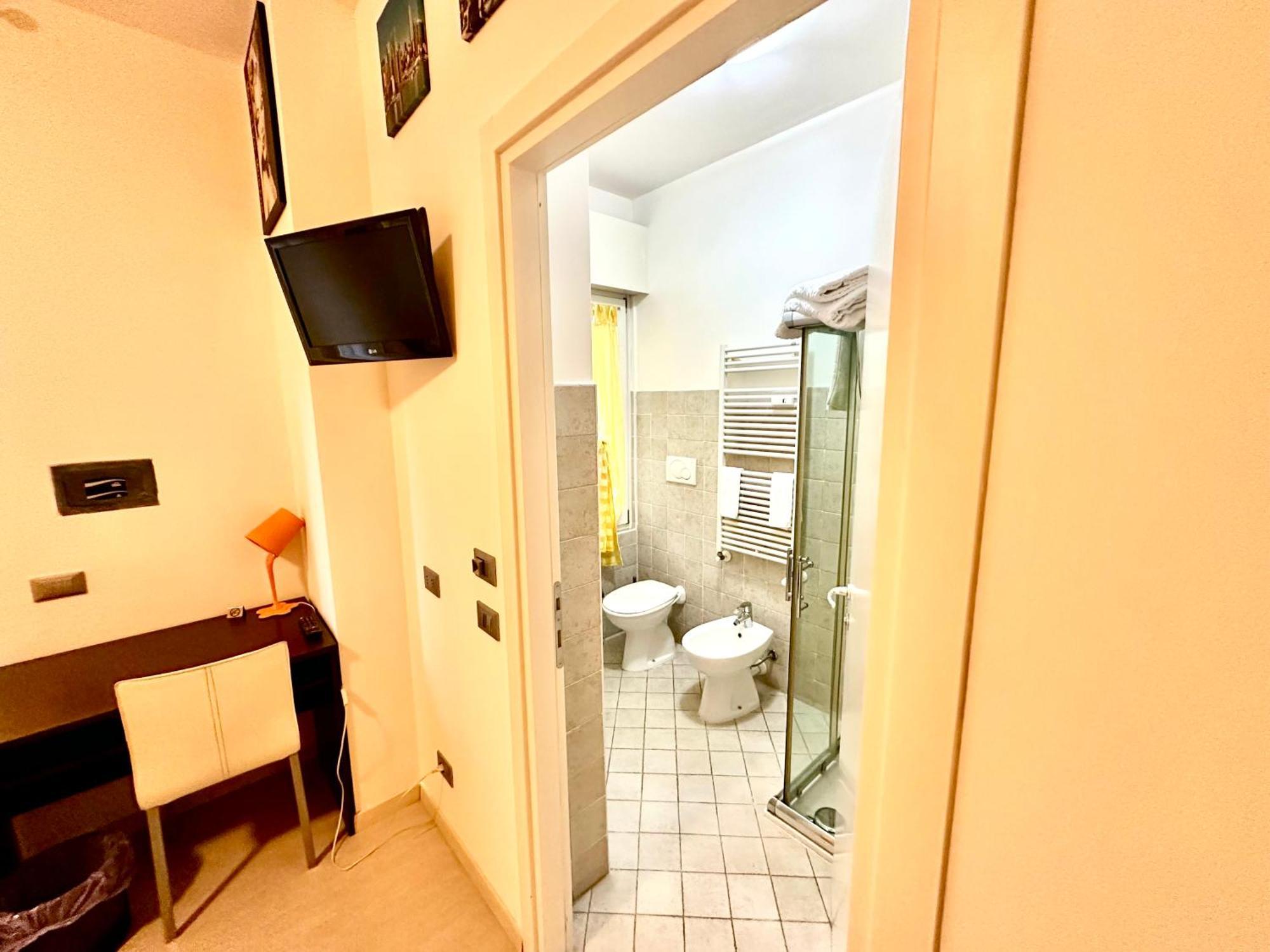 Ai Giardini -vicino Ospedale Borgo Trento E Centro Storico Guest house 2*